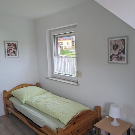 Ferienwohnung Haus Ella Нойнкирхен Экстерьер фото