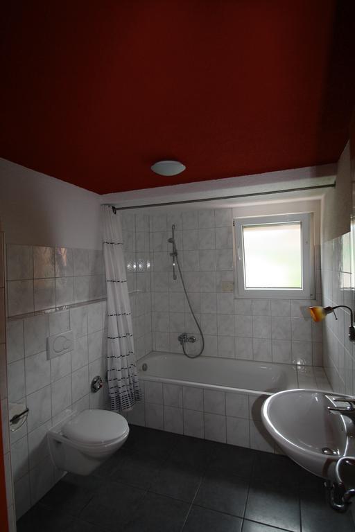 Ferienwohnung Haus Ella Нойнкирхен Номер фото